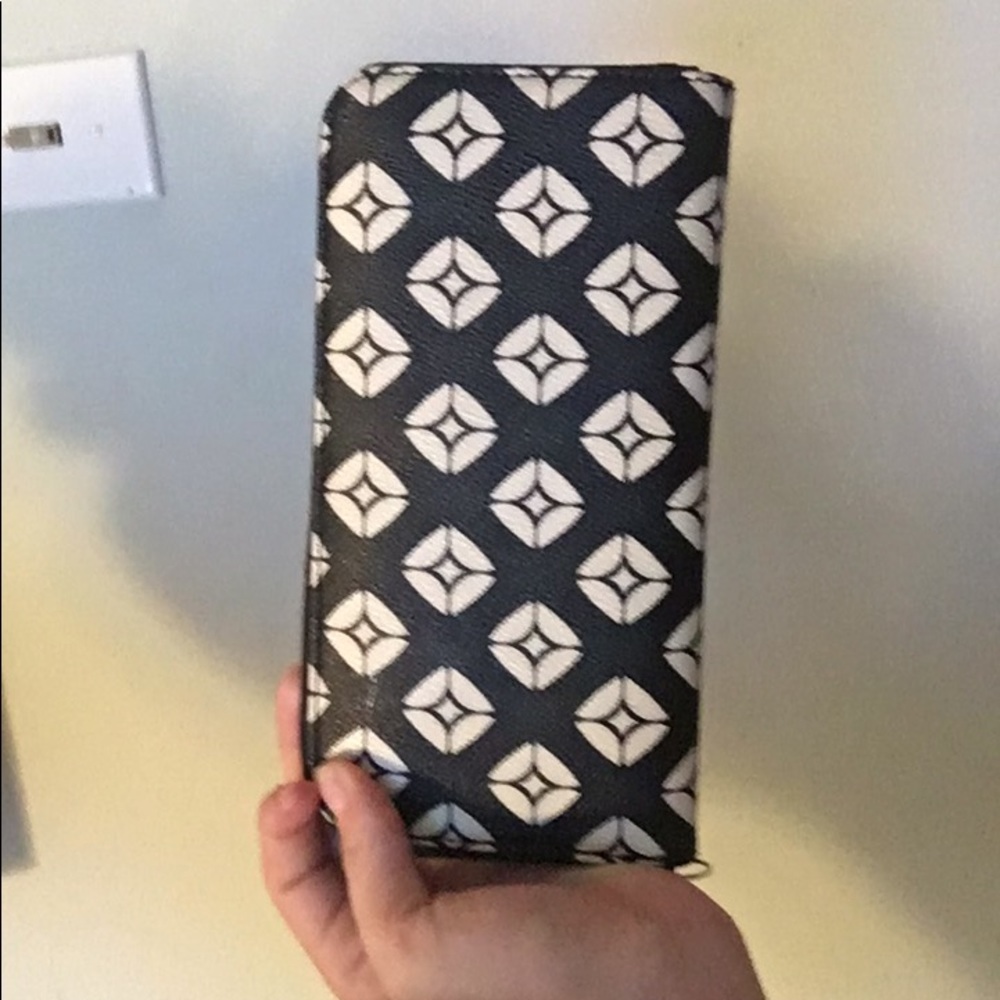 fossil wallet